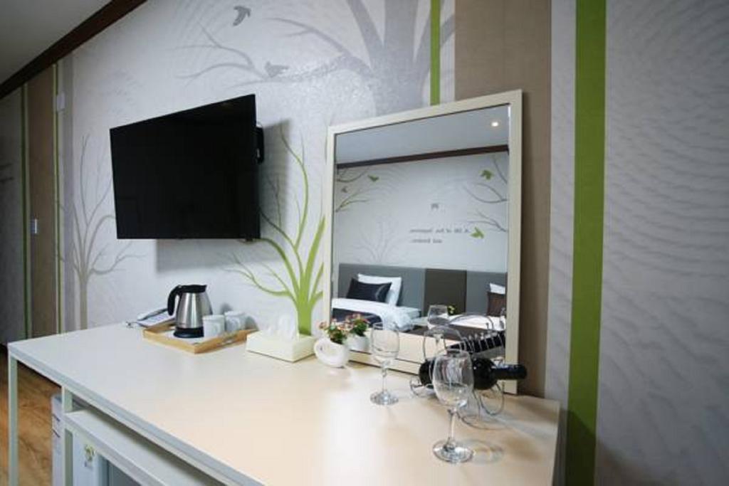 Seongsan Aqua Beach Hotel Seogwipo Ngoại thất bức ảnh